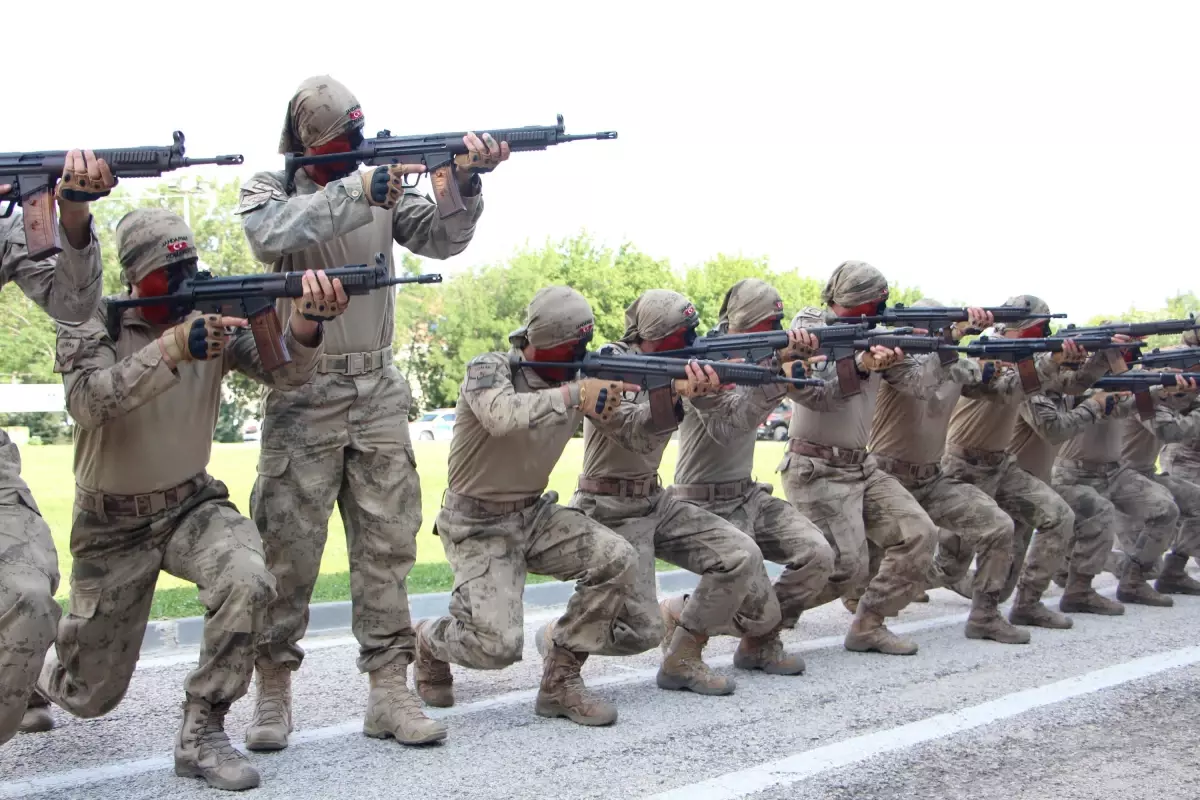 Edirne\'de Jandarma Teşkilatı\'nın 186. Kuruluş Yıl Dönümü Kutlamaları