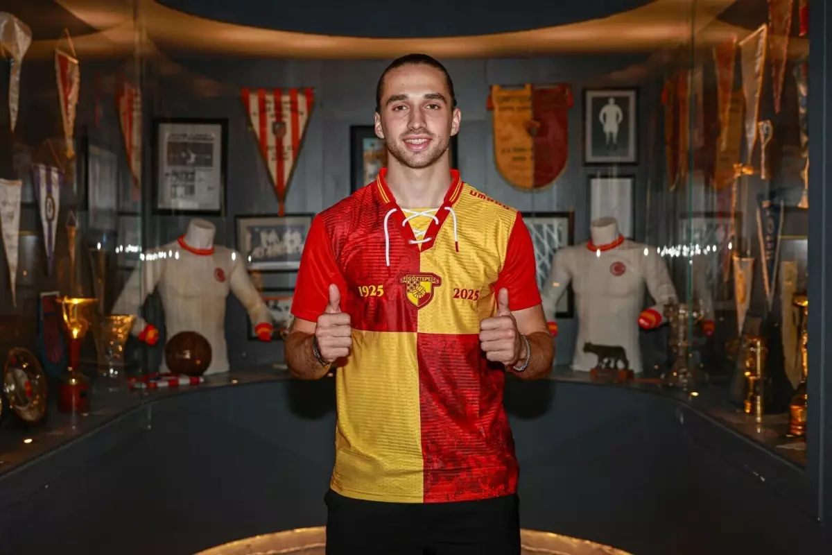 Göztepe\'de Ayrılıklar ve Yeni Transferler