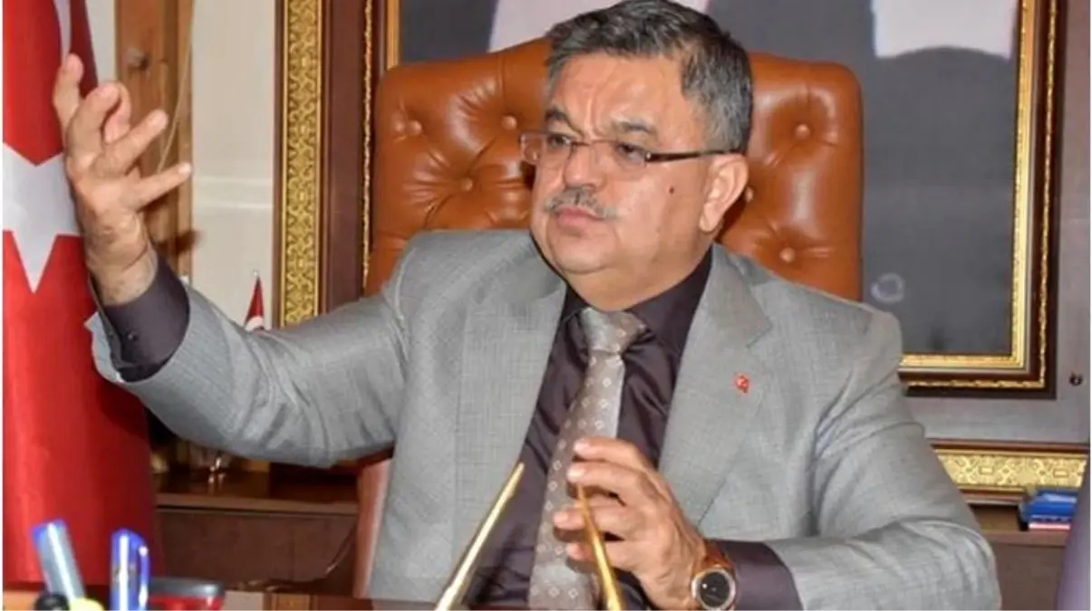 İller Bankası\'nda Yönetim Değişikliği: Selim Yağcı Görevinden Alındı