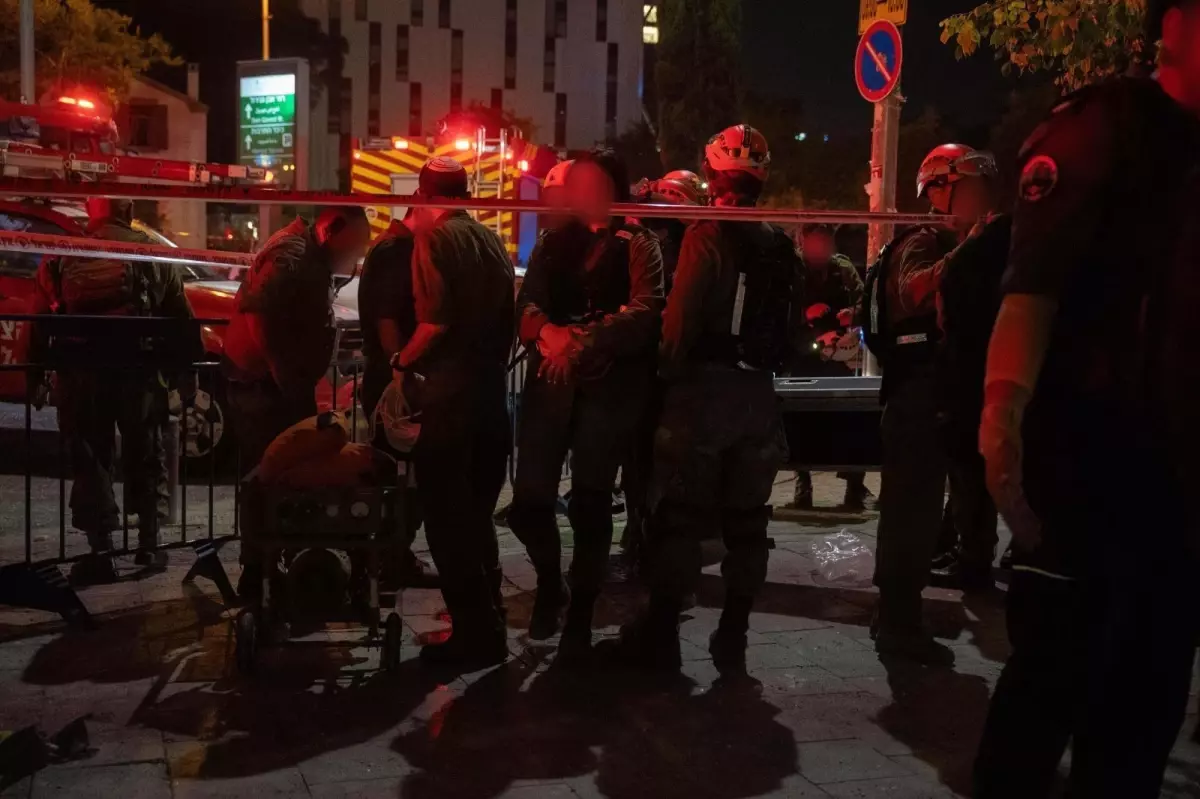 İsrail\'e İran Füze Saldırıları