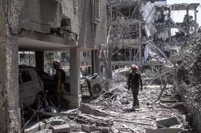 İsrail ordusundan dün gece sabaha kadar uyumayan Tel Aviv halkını endişelendiren haber