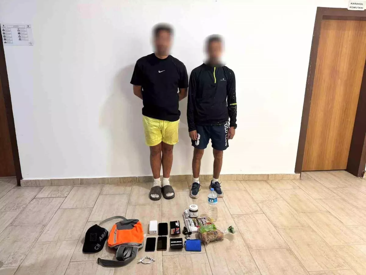 Kuşadası\'nda Düzensiz Göçmenler Yakalandı