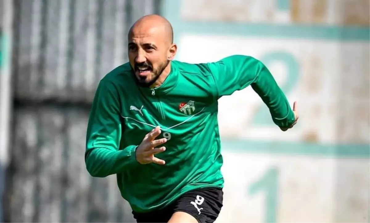 Aliağa FK\'dan Ahmet İlhan Özek hamlesi