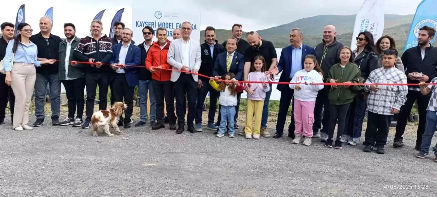 Erciyes Kayak Merkezi\'nde Hatıra Ormanı Açıldı