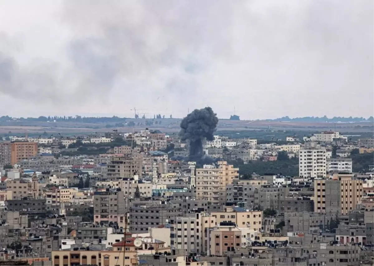 Cohen\'den İran\'a sert mesaj