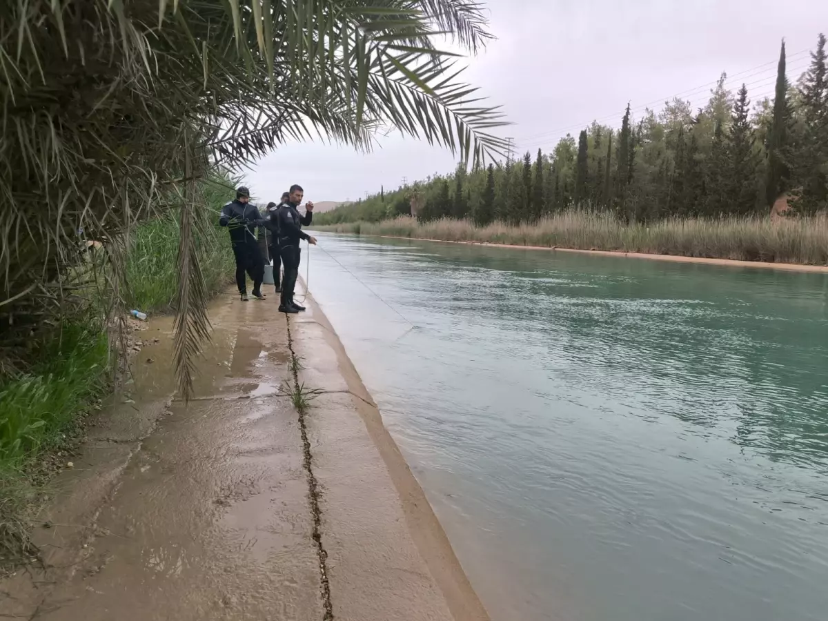 Şanlıurfa\'da Akıntıya Kapılan 2 Kişi Kayboldu