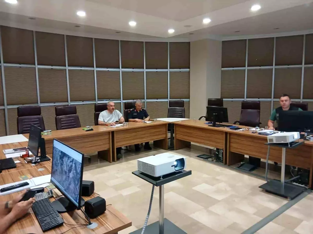 Çanakkale\'de Yangın Kontrol Altına Alındı