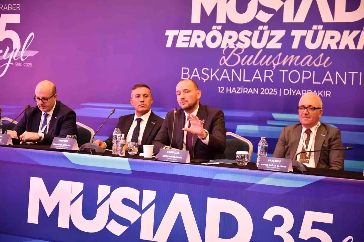 MÜSİAD, \'Terörsüz Türkiye\' İçin Diyarbakır\'da Toplandı