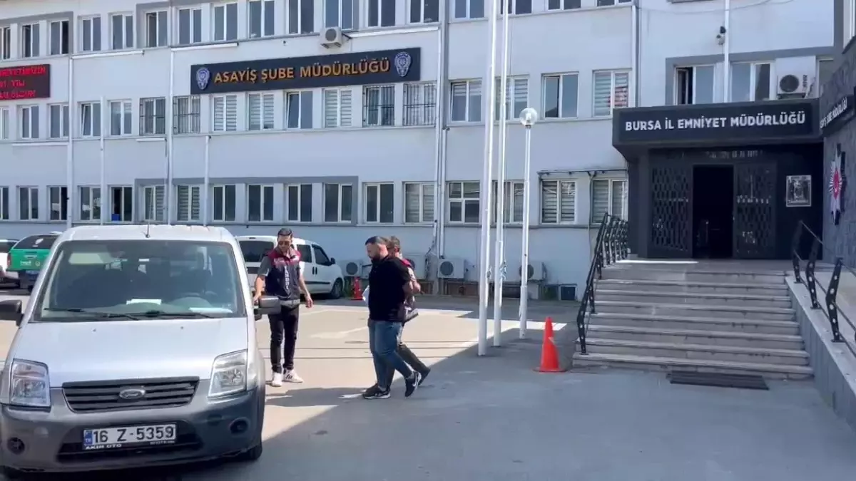 Bursa\'da Dolandırıcılık Operasyonu