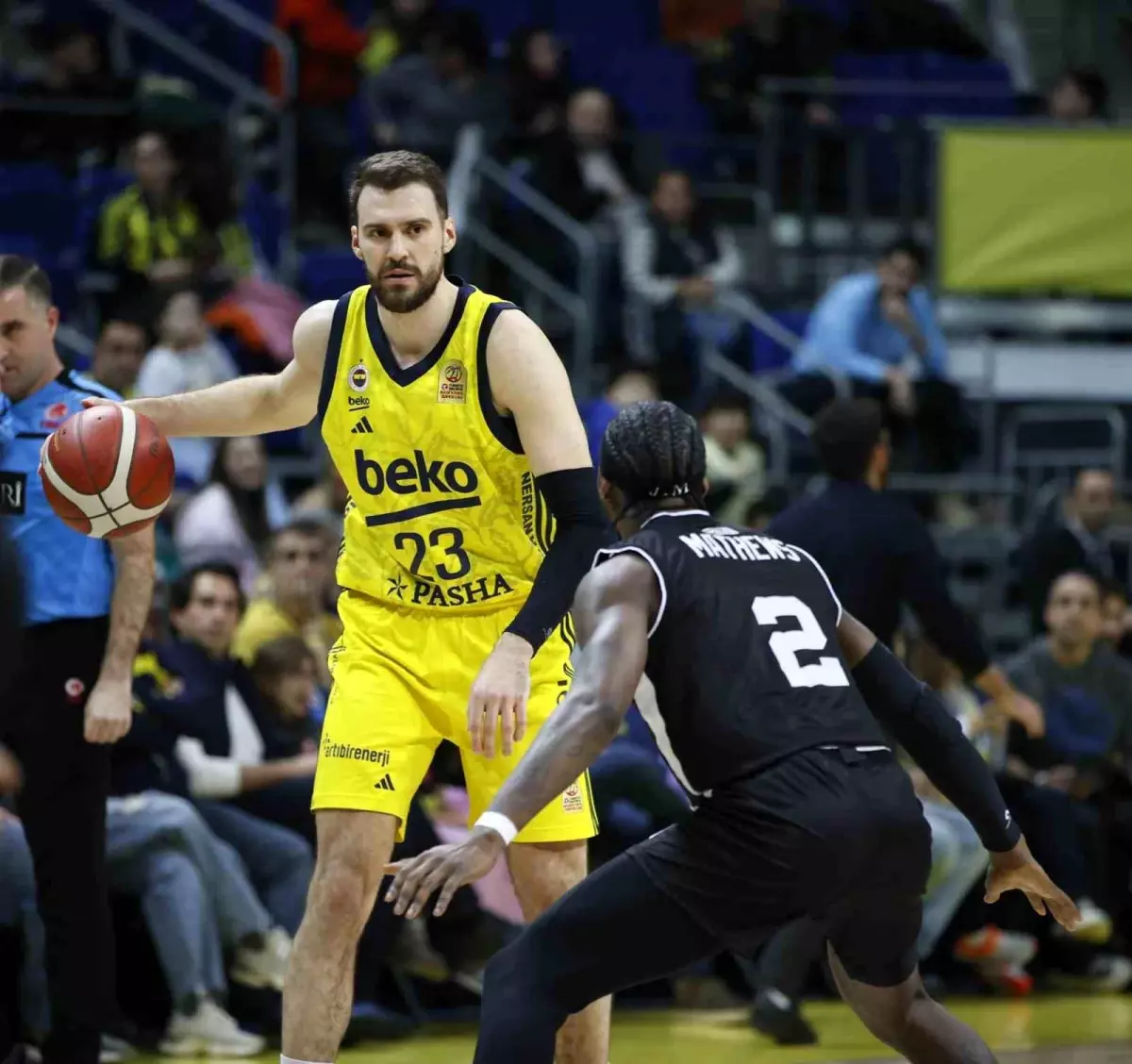 Fenerbahçe ve Beşiktaş Finalde Karşılaşıyor
