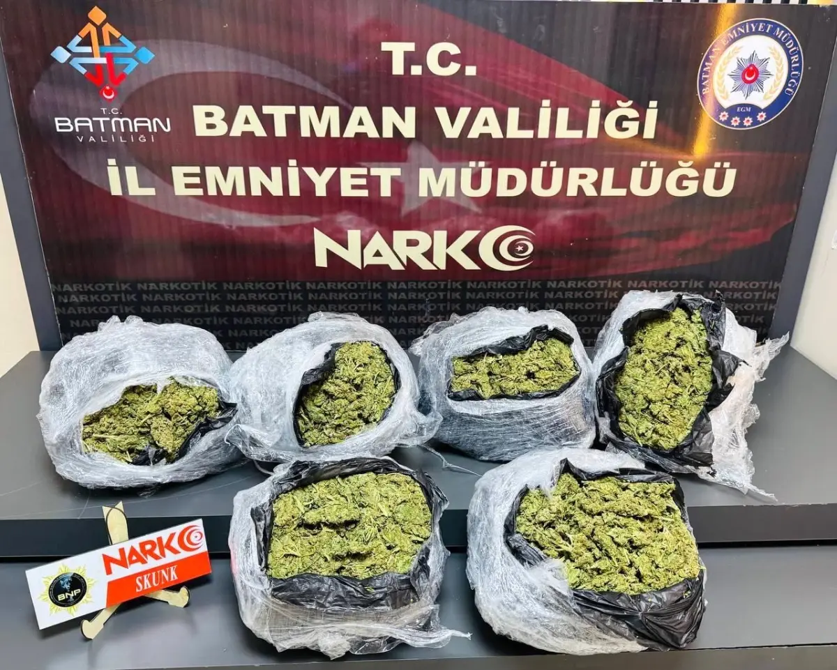 Batman\'da Skunk Esrar Ele Geçirildi