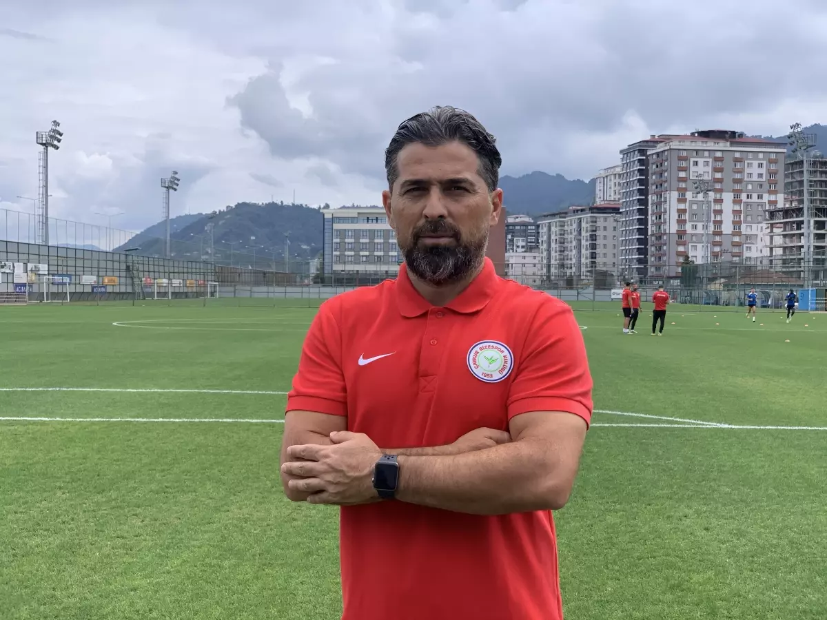 Çaykur Rizespor, İlhan Palut\'la Sözleşme Uzattı