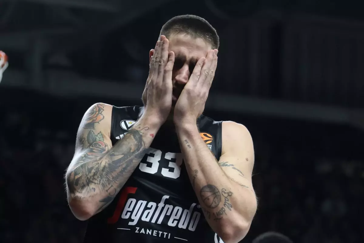 Fenerbahçeli eski yıldız Polonara ikinci kez kansere yakalandı