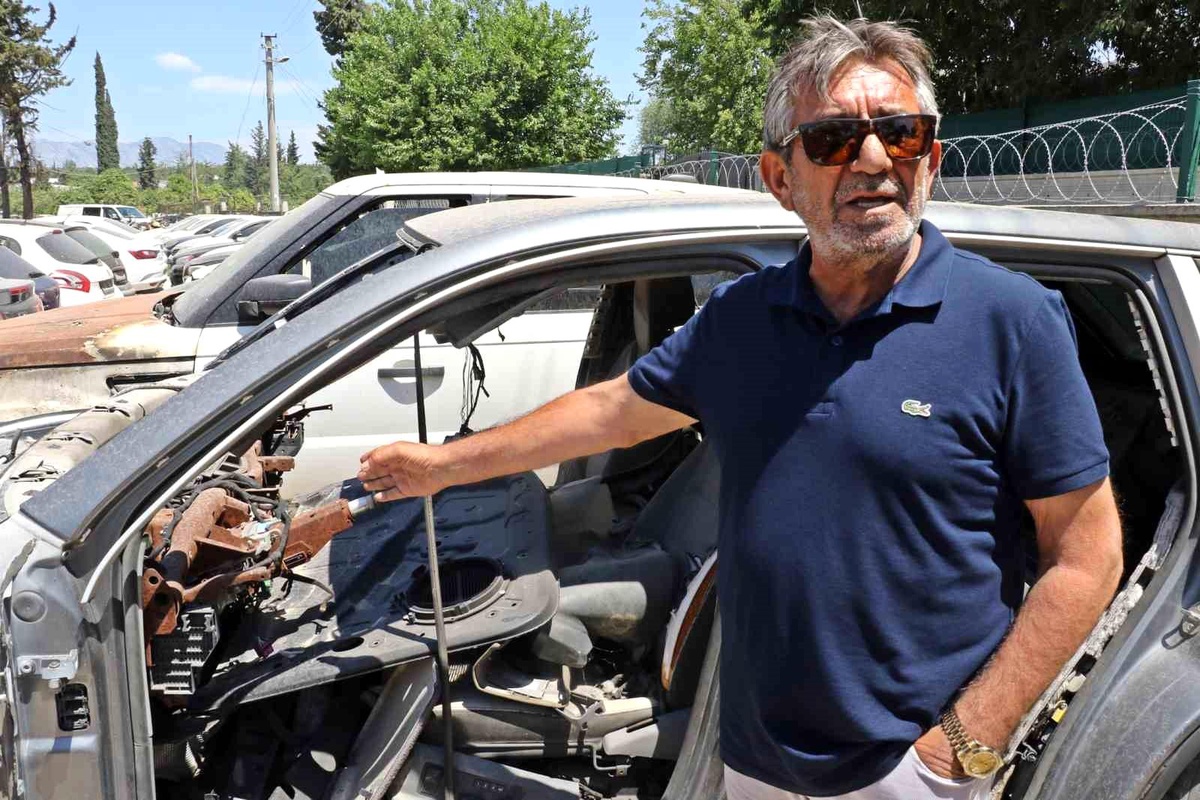 Antalya\'da Hacizli Araçlar İçin İlginç Yöntem