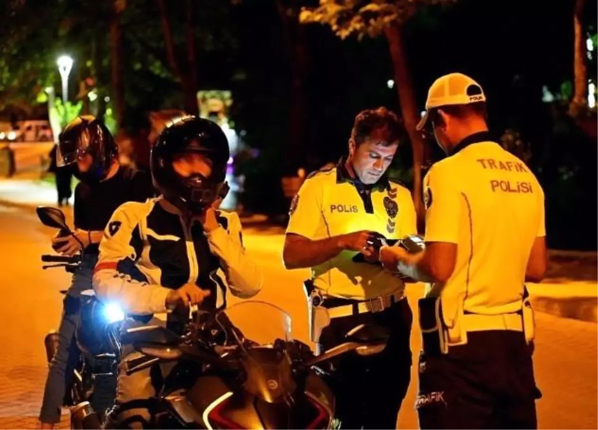 Isparta’da Trafik Uygulaması Yapıldı
