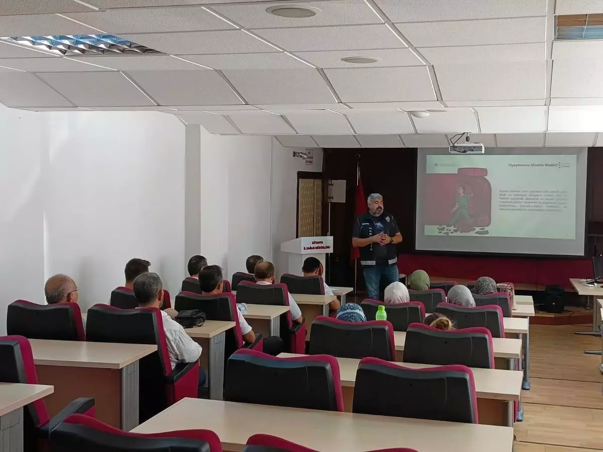 Kütahya\'da Uyuşturucu ile Mücadele Eğitimi