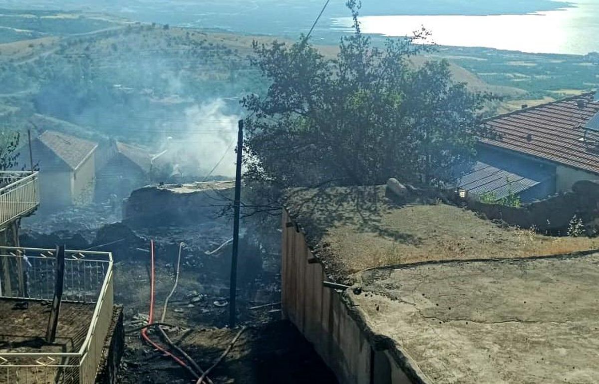 Malatya\'da Çıkan Yangında İki Ev Yanarak Kullanılamaz Hale Geldi