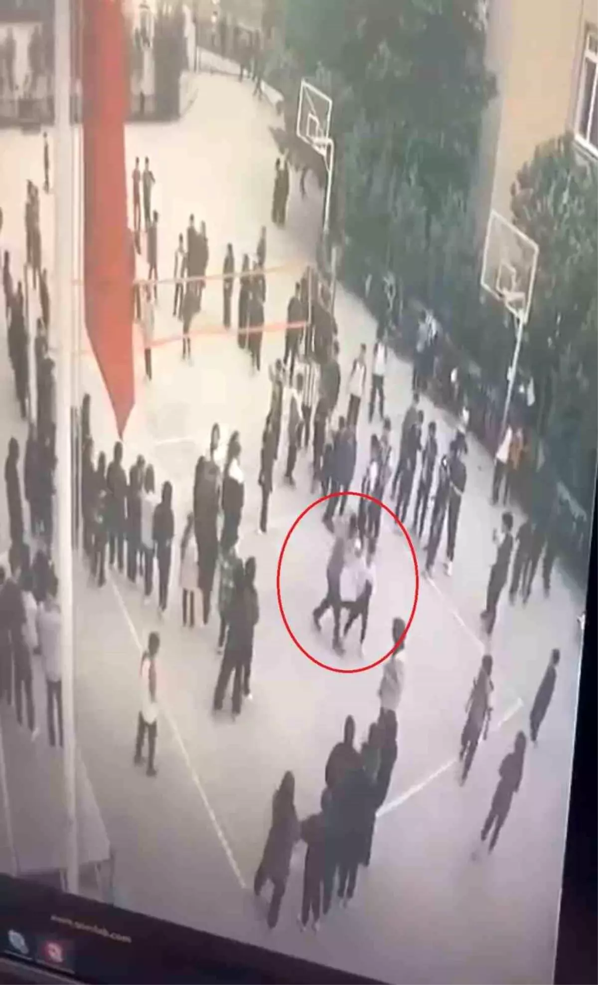 Bursa\'da Öğrenciye Darp Cezası