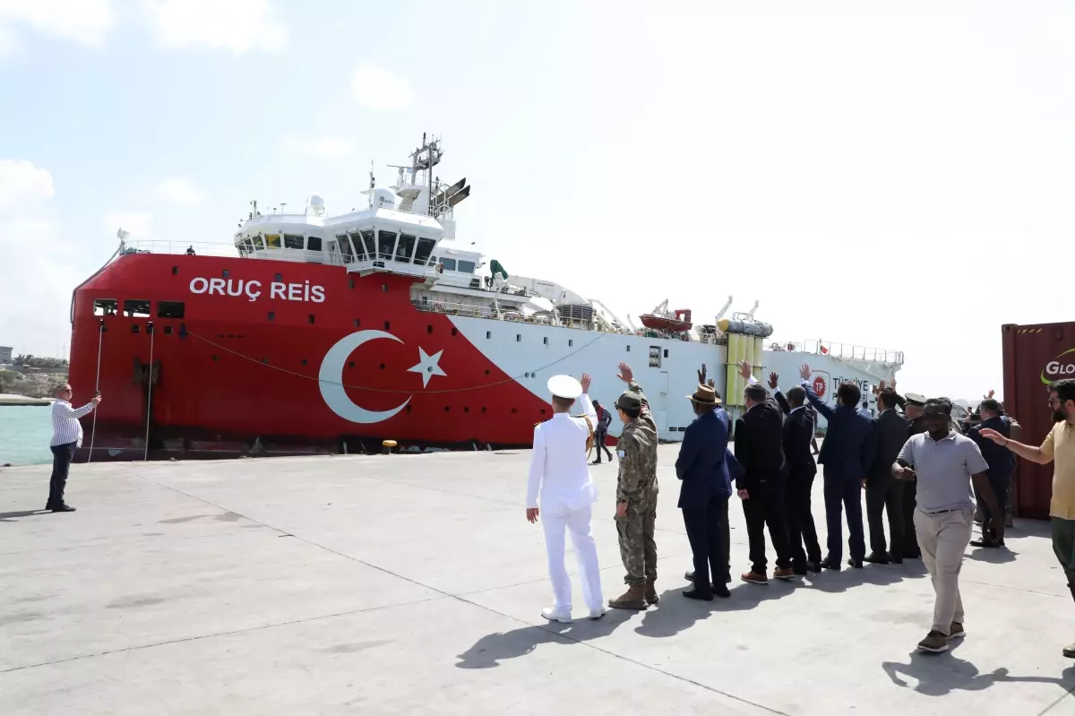 Oruç Reis Geri Dönüyor
