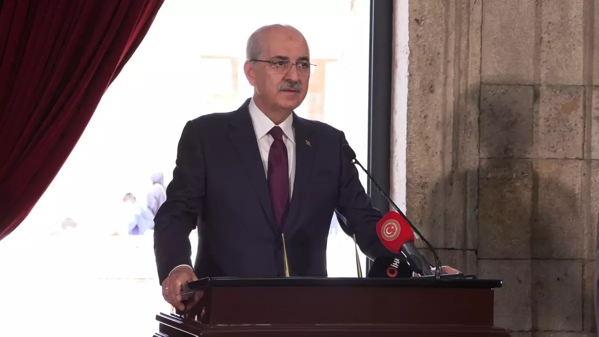 Kurtulmuş Anıtkabir\'i Ziyaret Etti