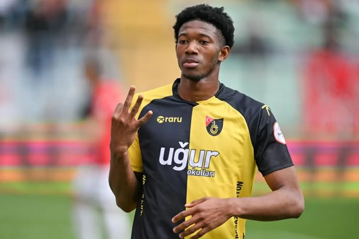 Feyenoord, Gaoussou Diarra için İstanbulspor\'a 3.5 Milyon Euro Teklif Etti