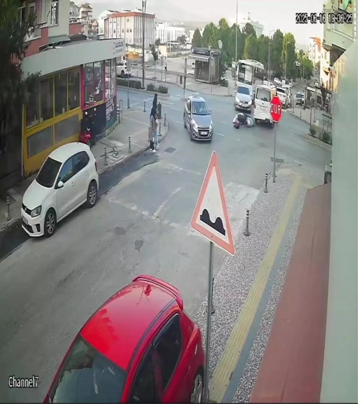 Motosiklet Kazasında Sürücü Yaralandı