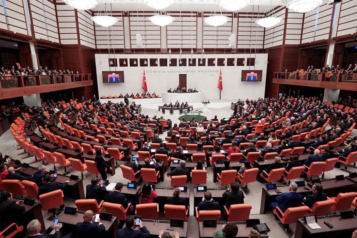 TBMM\'de, İsrail\'in İran\'a yönelik saldırılarını kınayan tezkere oy birliğiyle kabul edildi