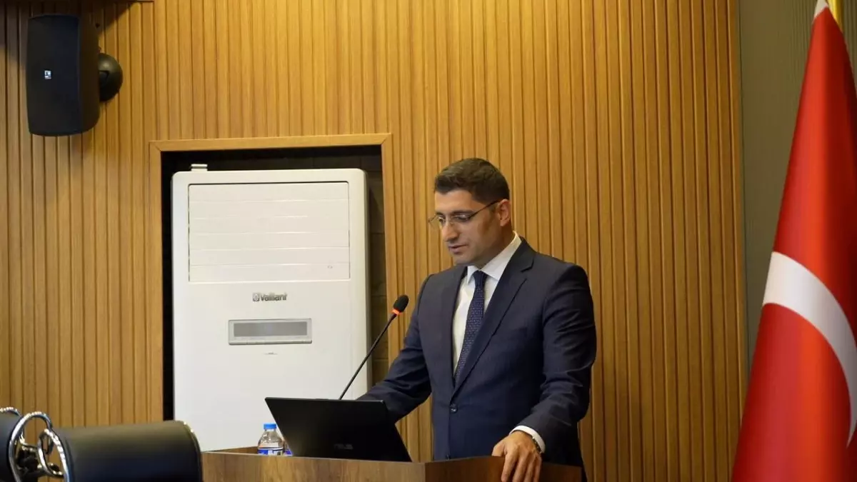 Erzincan\'da İşsizlikle Mücadele Toplantısı