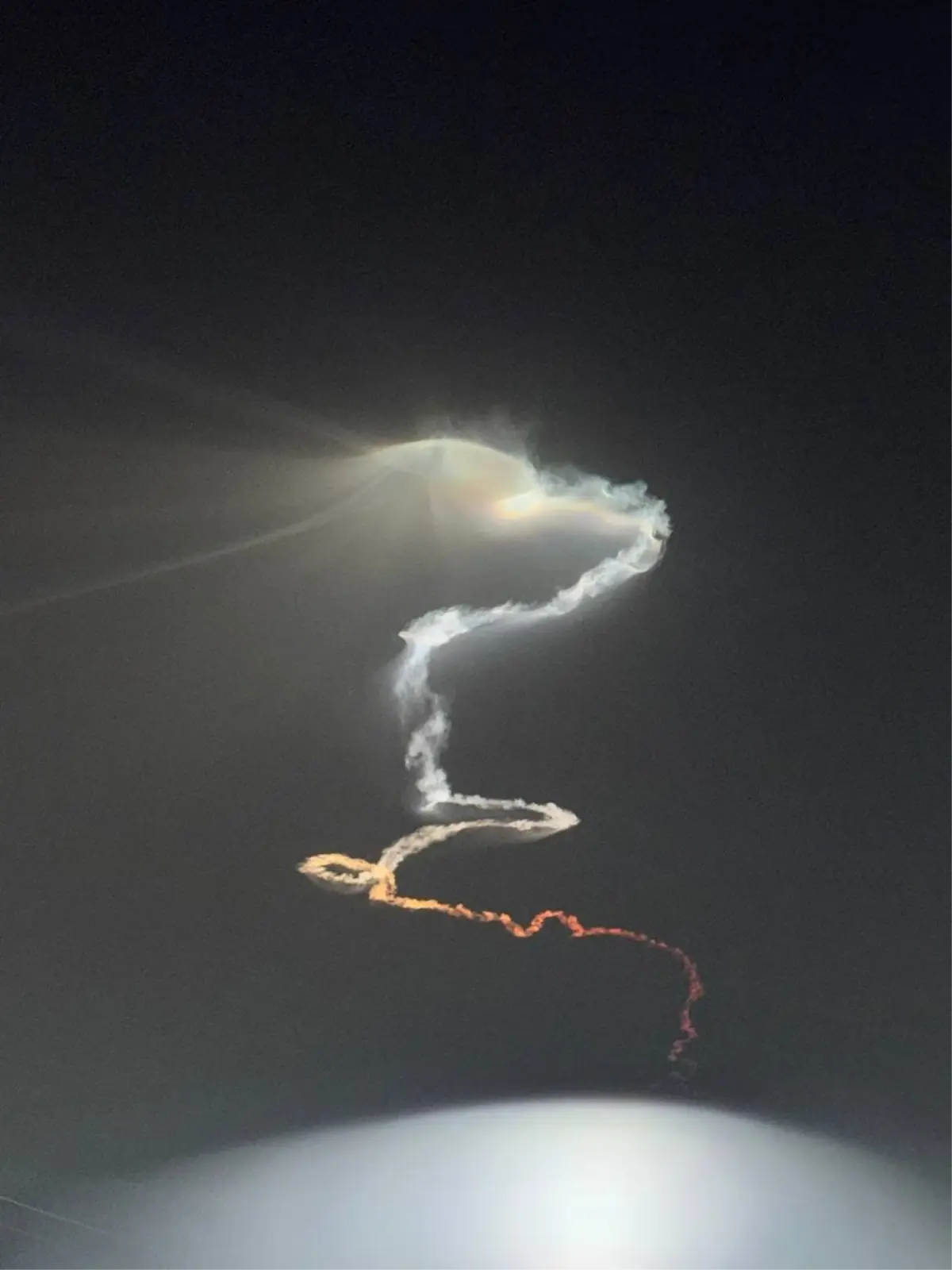 İran, İsrail\'e Hipersonik Füze Saldırıları Gerçekleştirdi