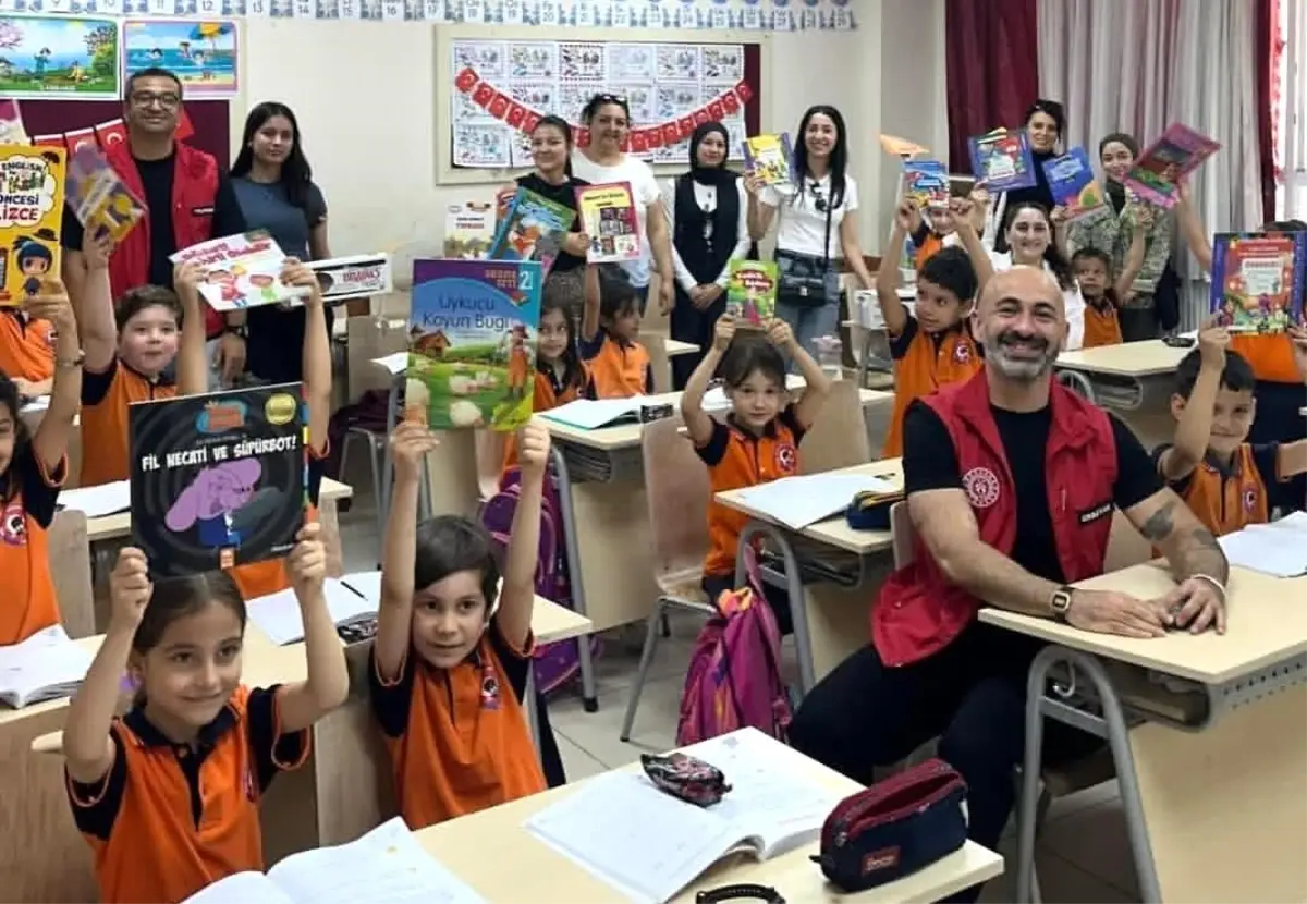 Köşk MYO\'dan Kitap Bağışı