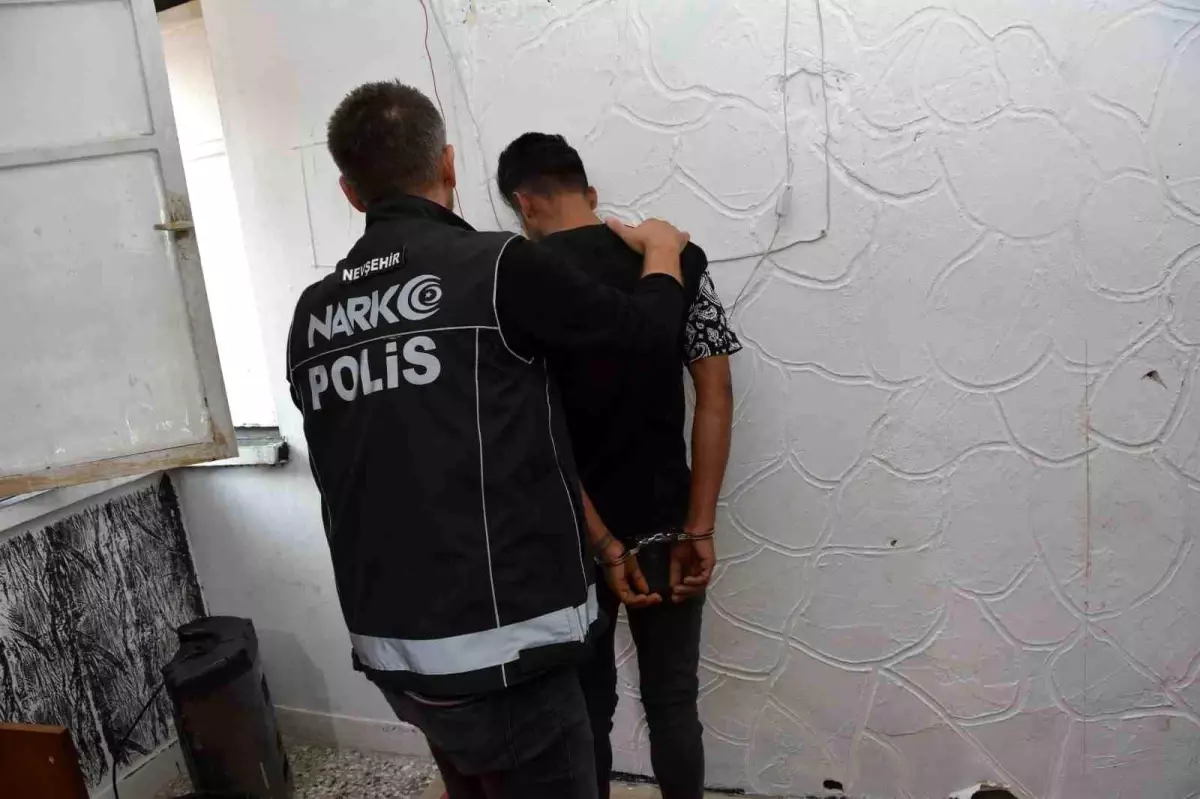 Nevşehir\'de Uyuşturucu Operasyonu: 61 Gözaltı