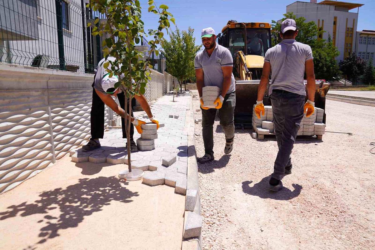 Tepebaşı Belediyesi Yeni Yol Çalışmalarına Başladı