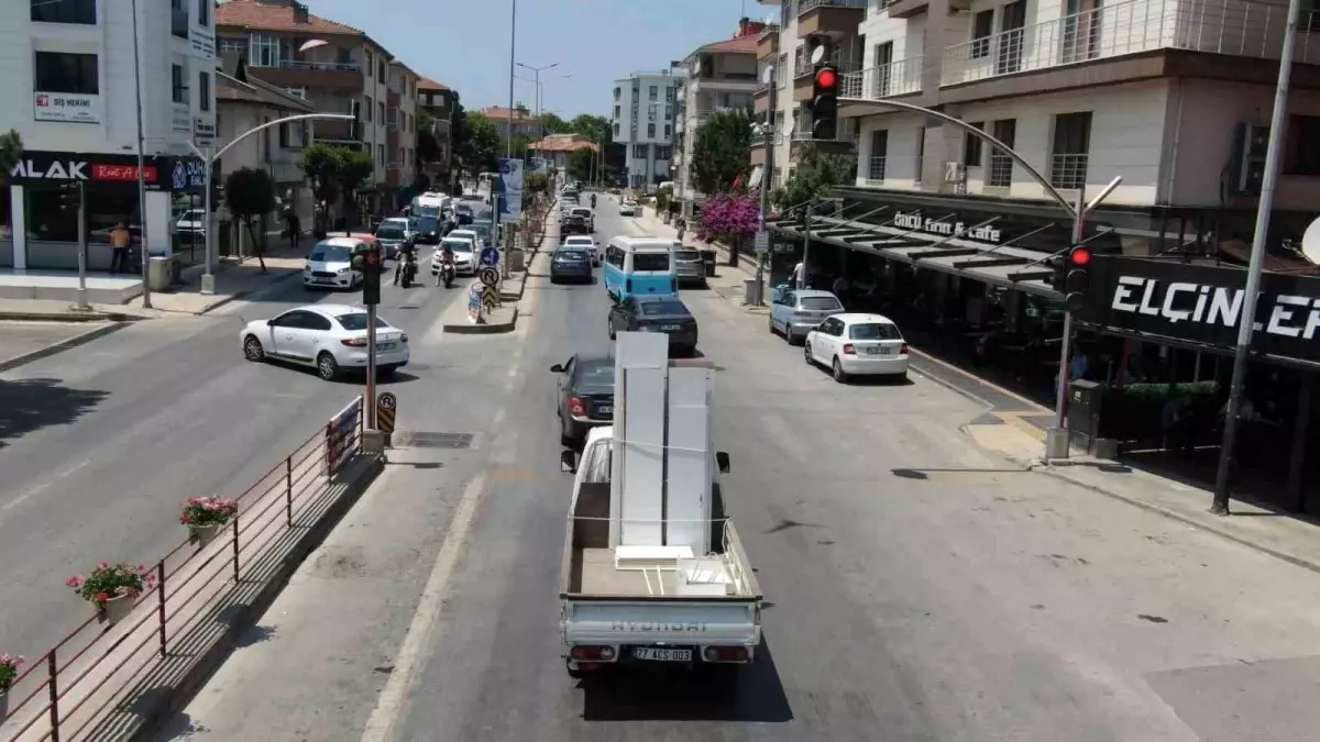 Yalova\'da Kırmızı Işık Denetiminde 276 Sürücü Cezalandırıldı