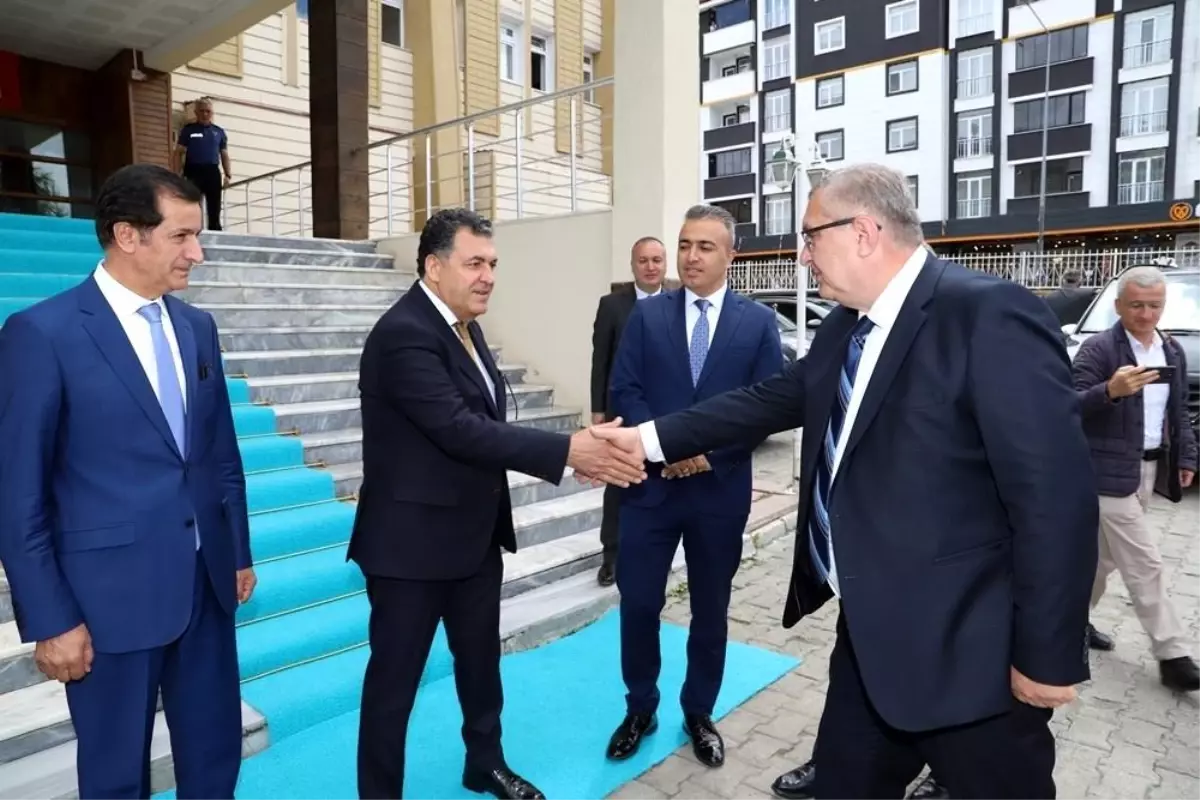 Ardahan\'da Gürcistan Heyeti ile Ortak Projeler Görüşüldü