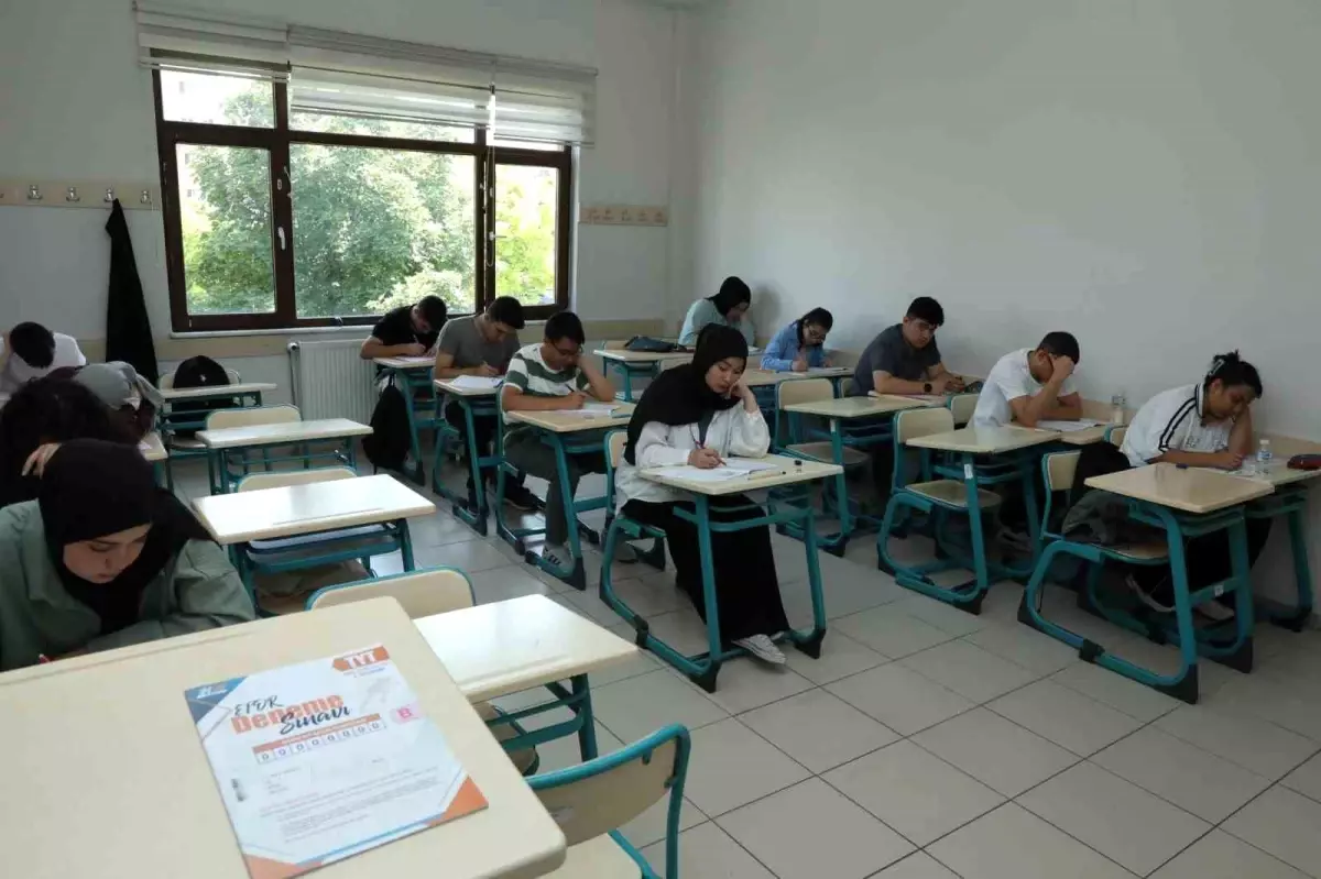 Kayseri\'de Ücretsiz Yaz Eğitim Kampı Başlıyor