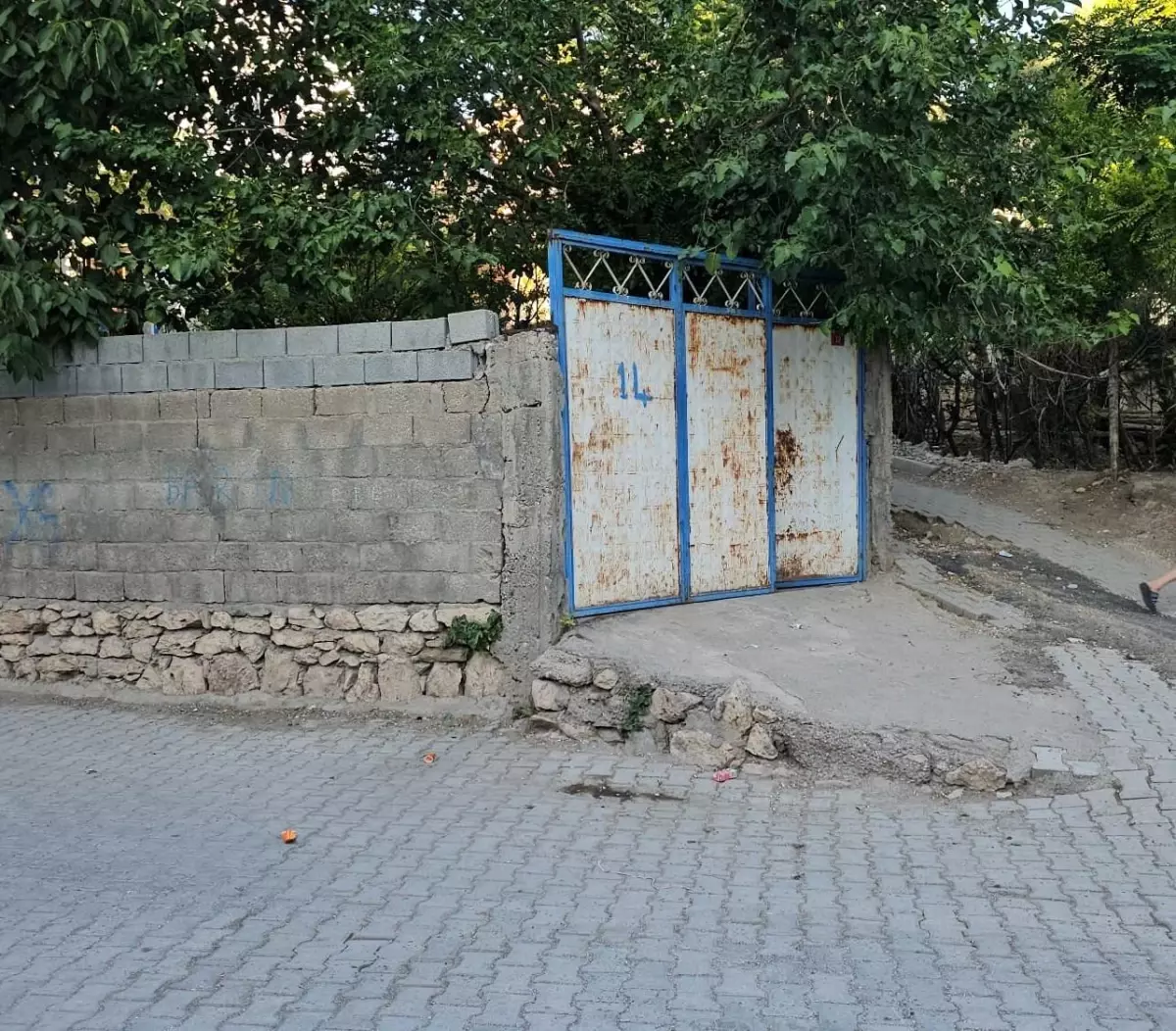 Baba, Psikolojik Sorunlarla Çocuklarını Yaraladı