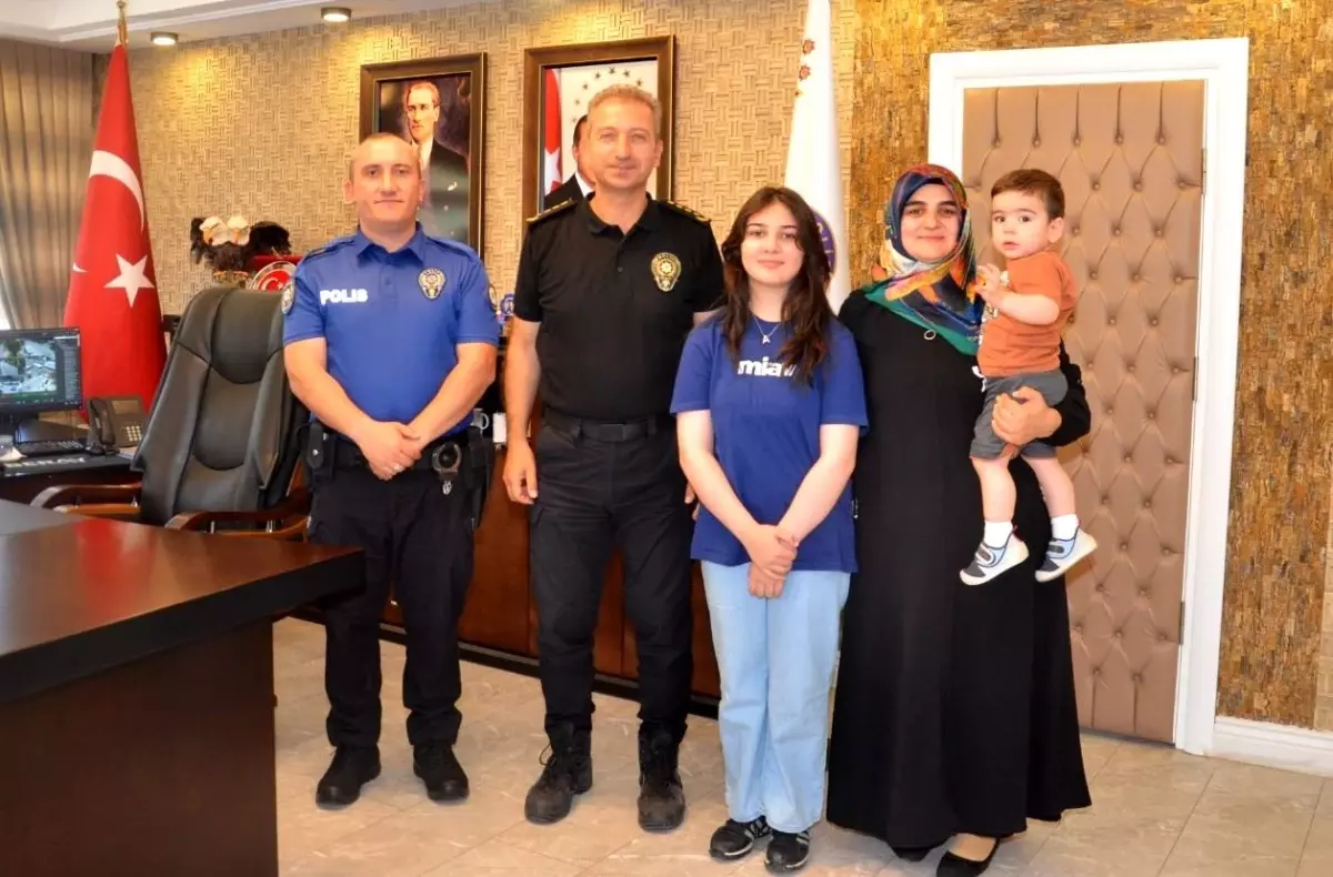 Amasya\'da Türkiye Şampiyonu Polis Kızı