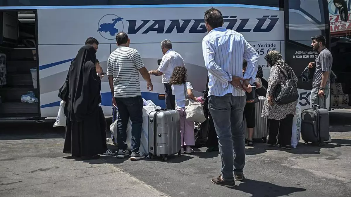 İran\'dan Türkiye\'ye Göç Endişesi