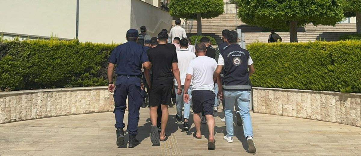 Marmaris\'te Düzensiz Göçmen Operasyonu