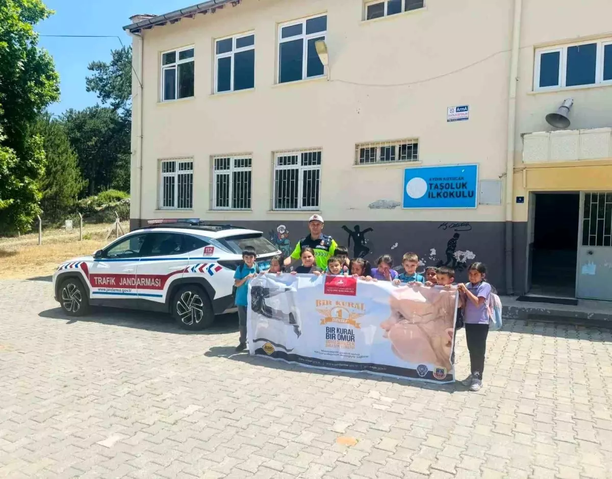 Trafik Eğitimine Jandarma Desteği