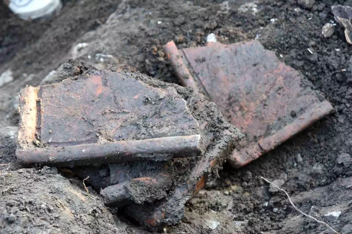 Ordu\'da Yol Çalışmasında Roma Dönemine Ait Mezar Kalıntıları Bulundu