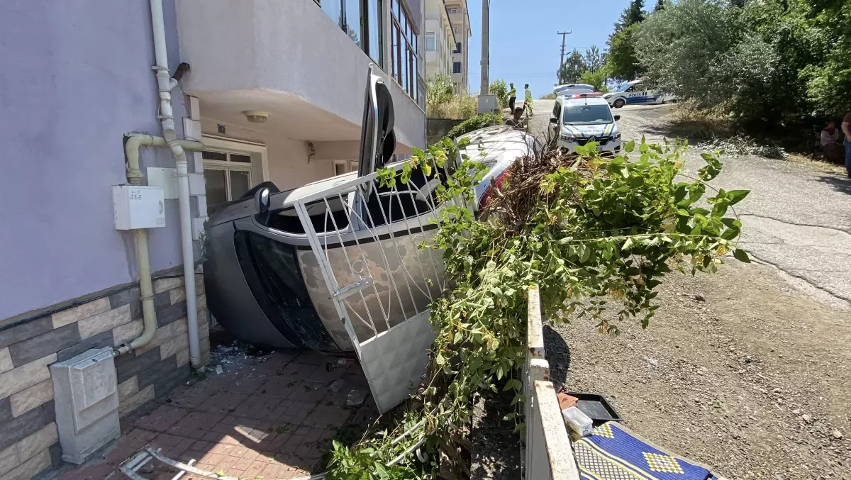 Karabük\'te Otomobil Kazası: 5 Yaralı