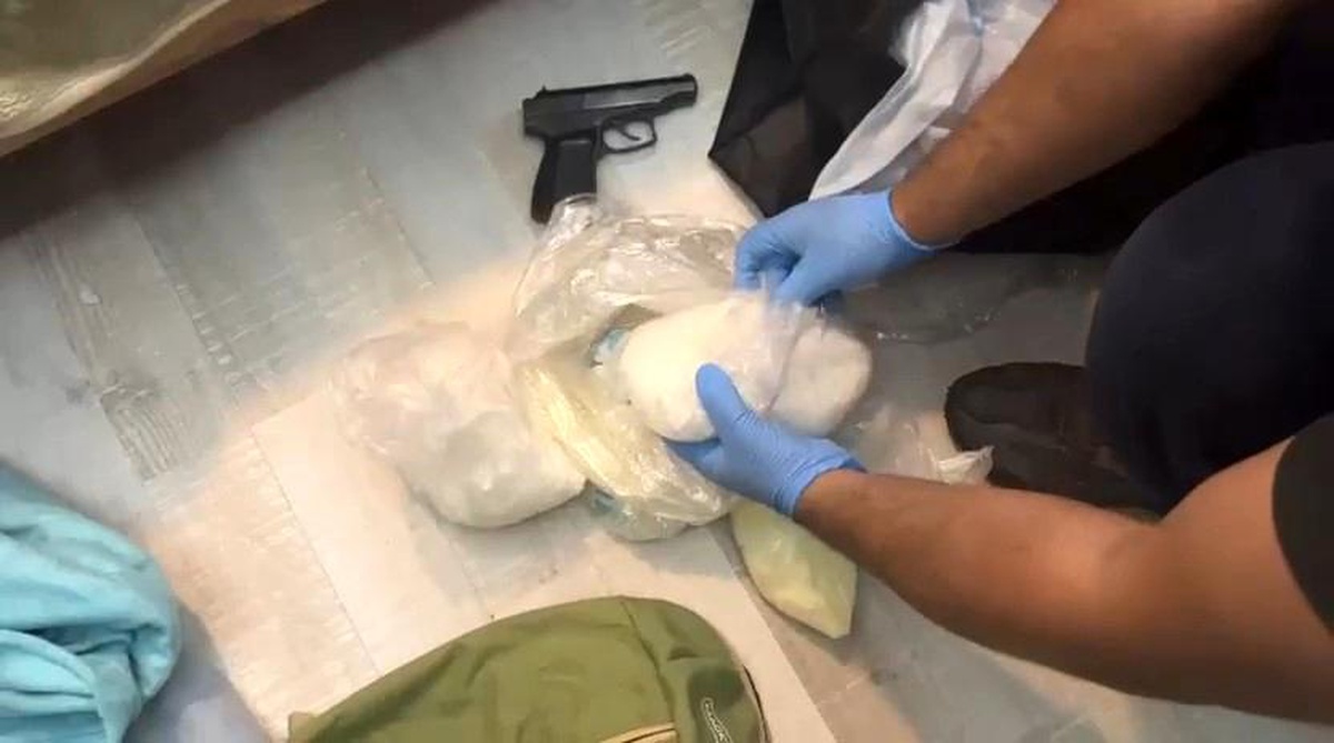 Samsun\'da Uyuşturucu Operasyonu: 1,4 kg Metamfetamin Ele Geçirildi