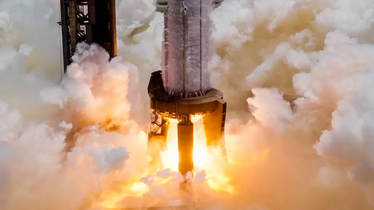 SpaceX\'in Starship Roketi Patladı