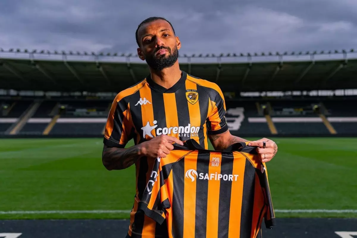 Takımda kalacağı açıklanmıştı! Hull City\'de Joao Pedro gelişmesi