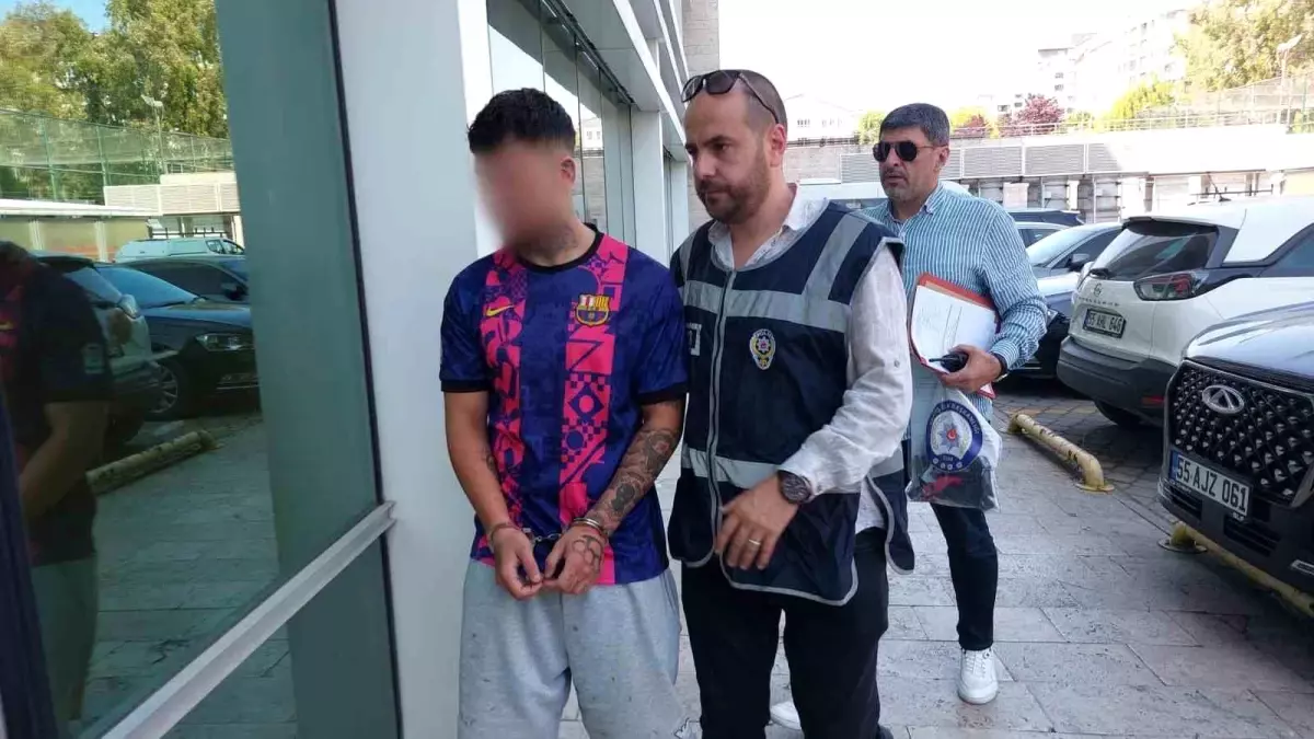 Samsun\'da Bıçaklı Tartışma: 1 Yaralı