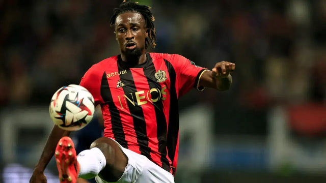 Transfer teklifi yapılan futbolcu Fenerbahçe'ye yanıt vermedi