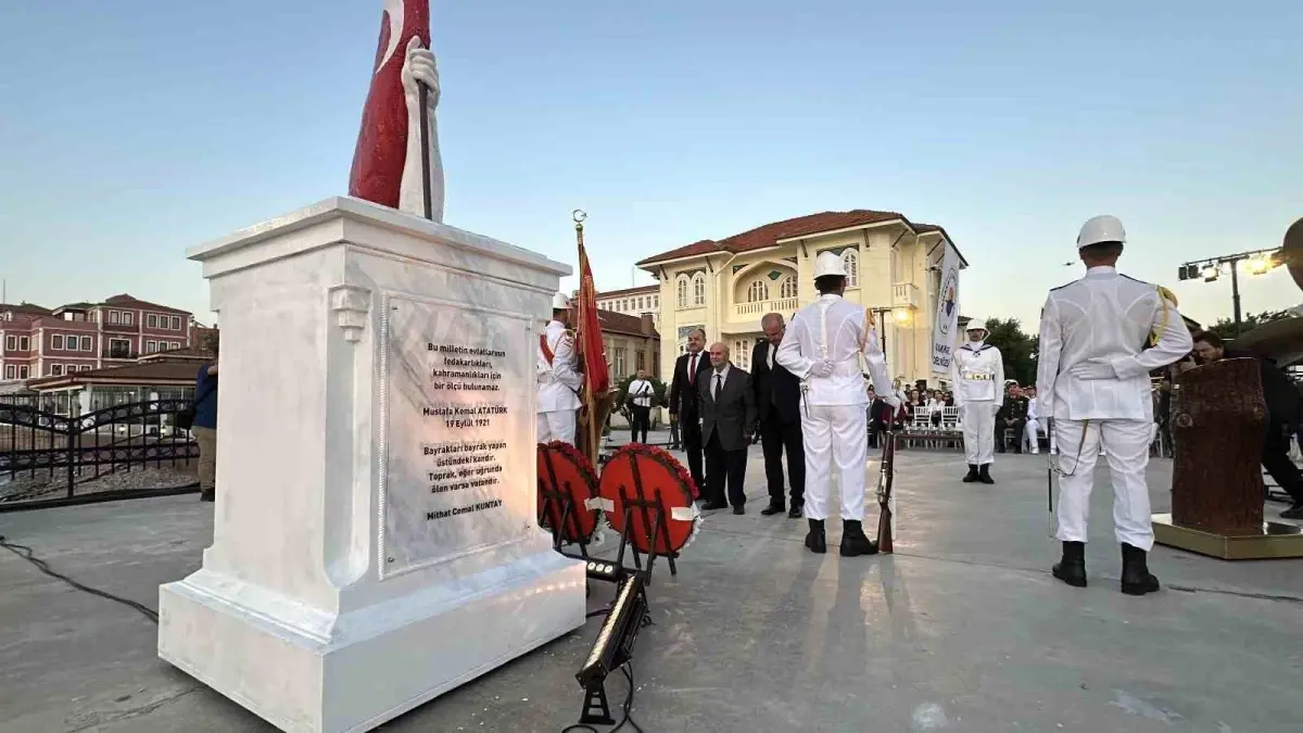 \'Türkiye Şehitlerini Anıyor\' programı Çanakkale Deniz Müzesi\'nde gerçekleştirildi