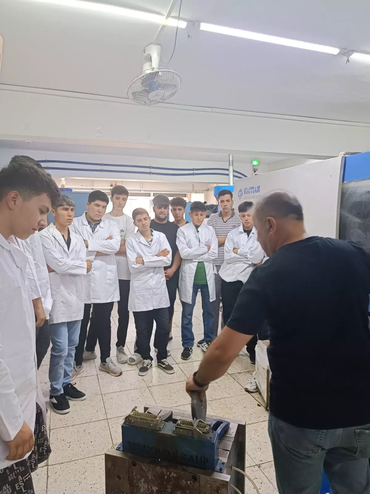 Gençler İçin Meslek Edindirme Programı