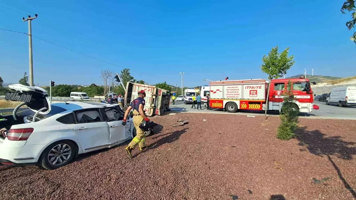 Balıkesir\'de Trafik Kazası: 1 Ölü, 1 Yaralı